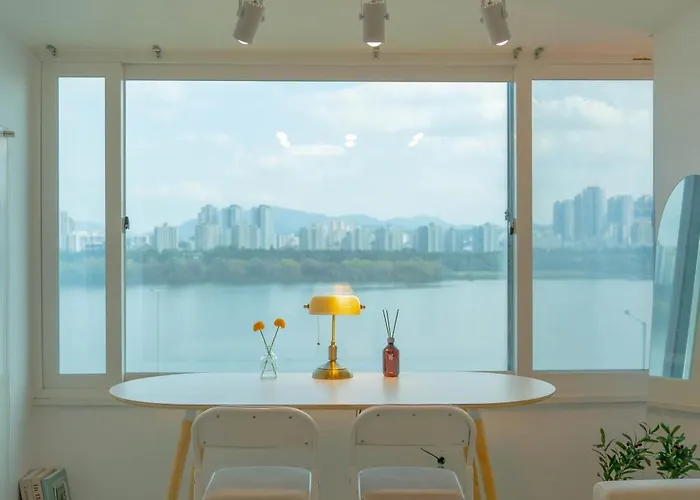 Stay Yunseul - Han River View, Achasan, Walkerhill, Yes24 Hall