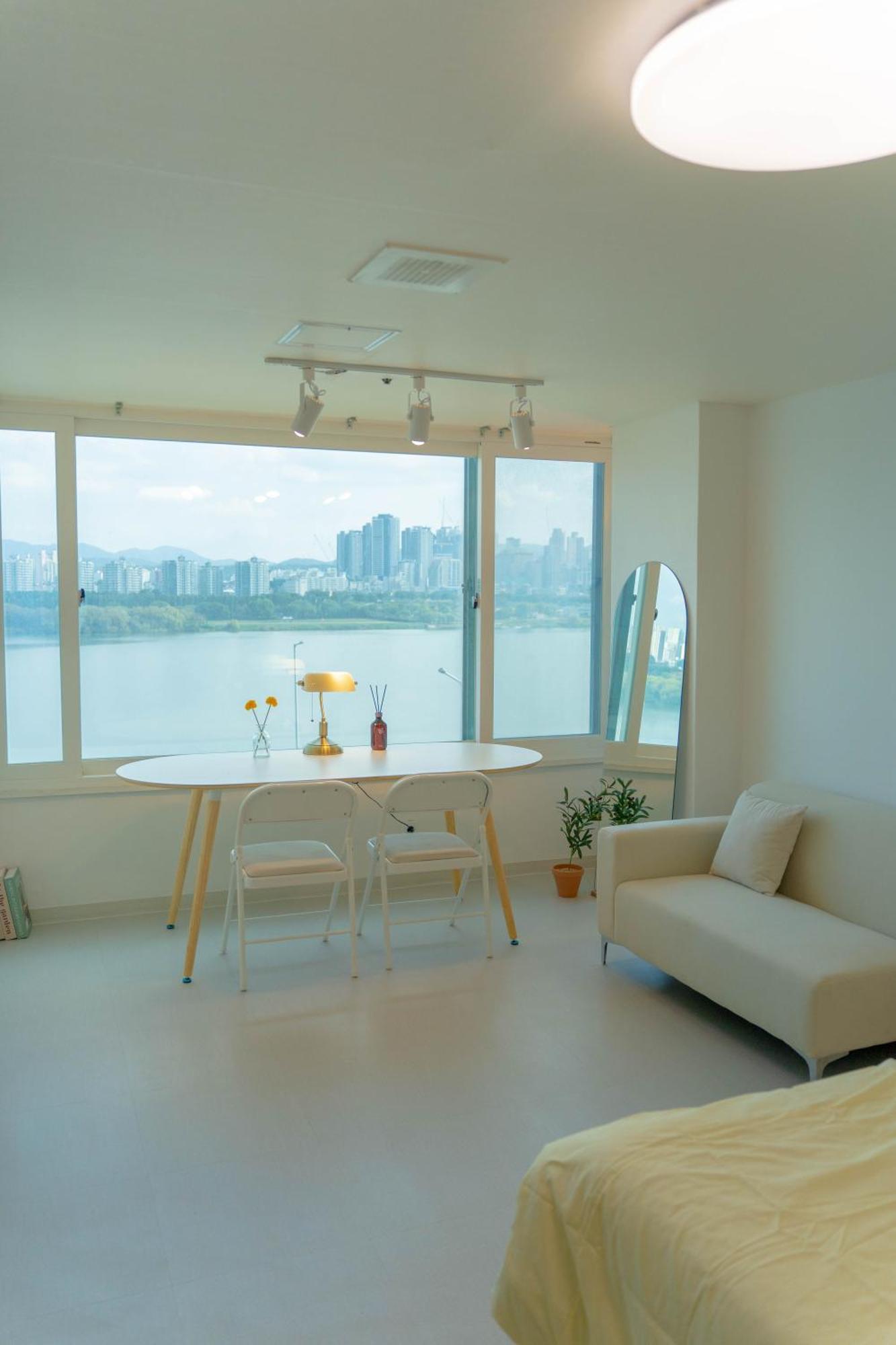 Yunseul - River View, Achasan, Walkerhill, Yes24 Hall